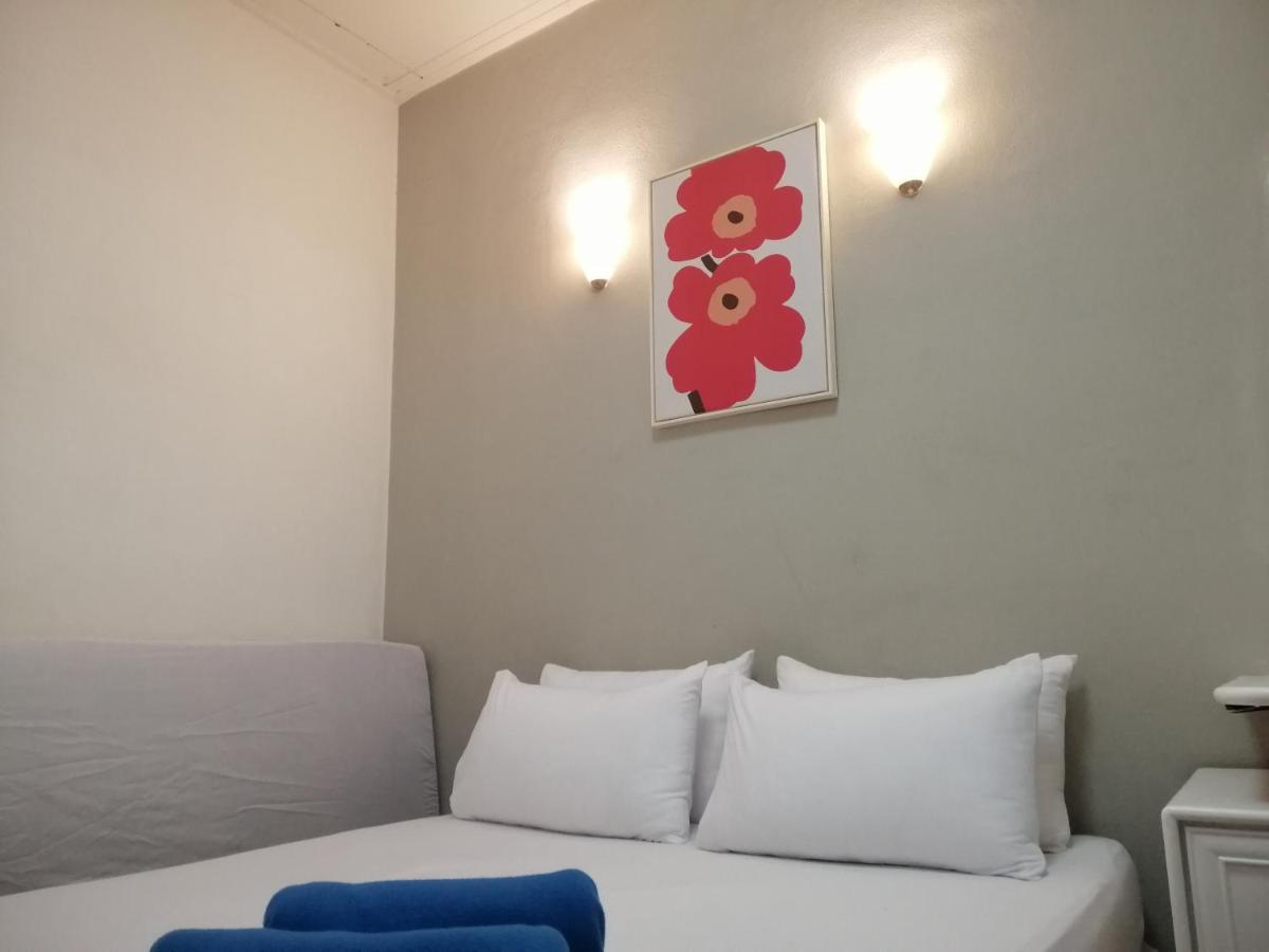 My Cozy Nest - Near Beach 바투 페링기 외부 사진