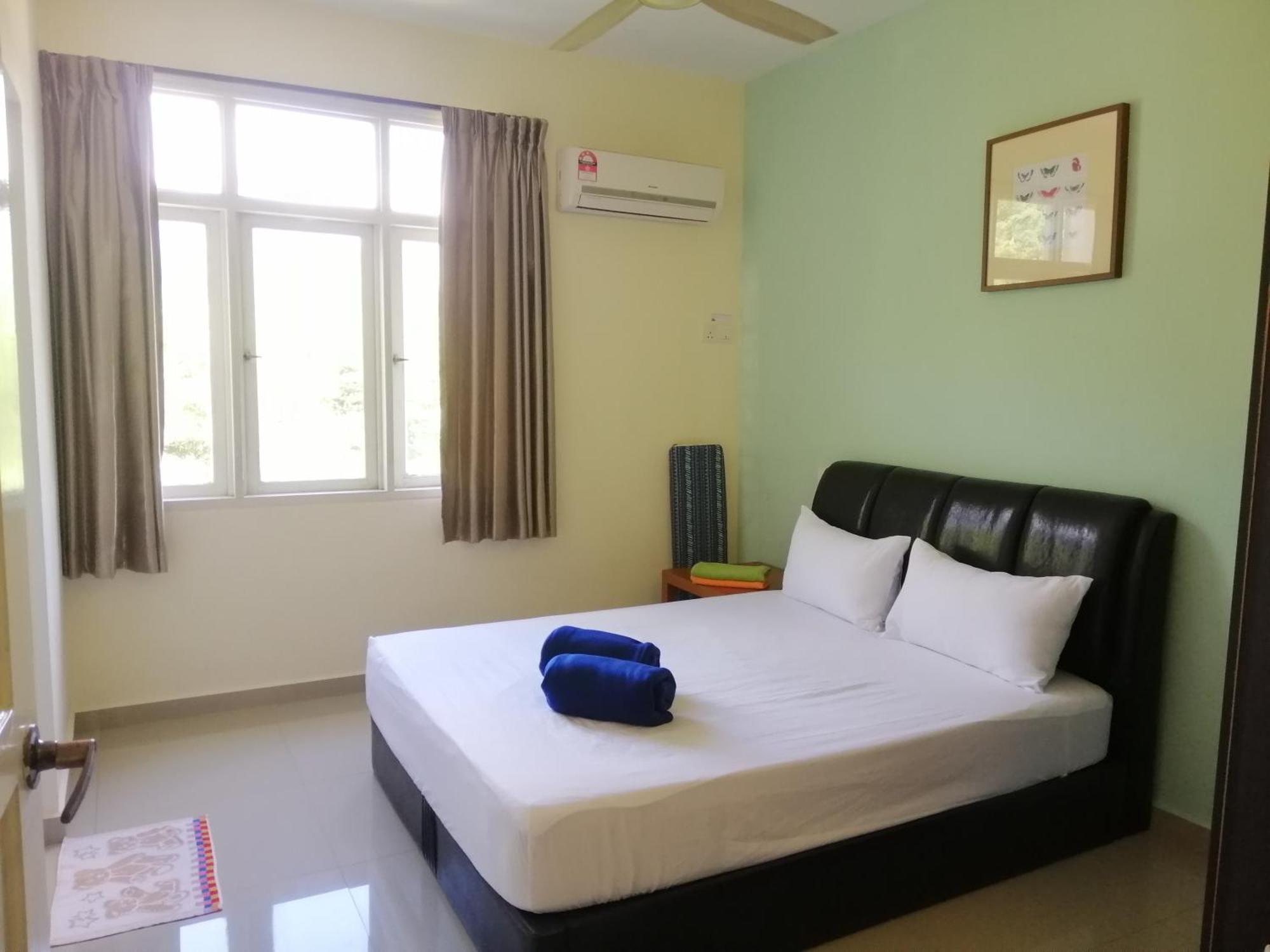 My Cozy Nest - Near Beach 바투 페링기 객실 사진